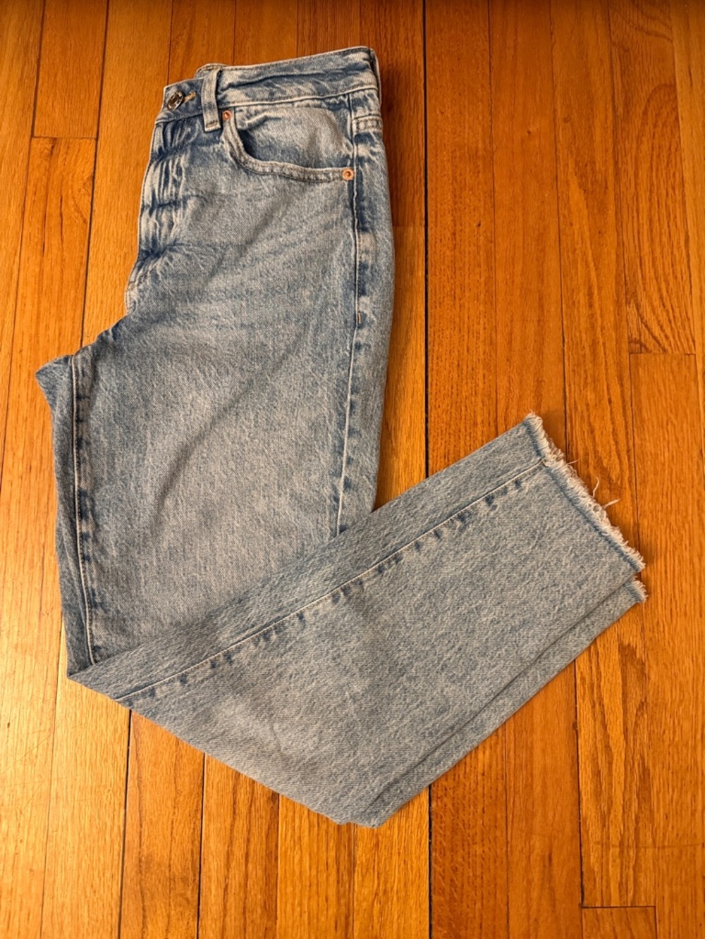 Garage Light Wash Straight-Leg Mom‎ Jeans